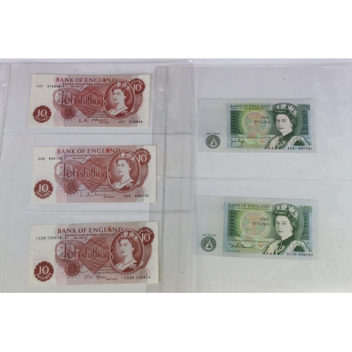 54 - A Collection Of Thirteen Circulated And Uncirculated British Bank Of England Banknotes To Include On... 