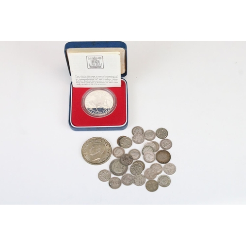 6 - A Small Collection Of British Pre Decimal Silver Coins Together With A Cased 1977 Queen Elizabeth II... 