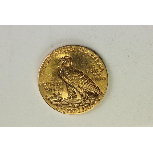 78 - A United States Of America Indian Head 1915 gold 2 1/2 Dollar Coin.