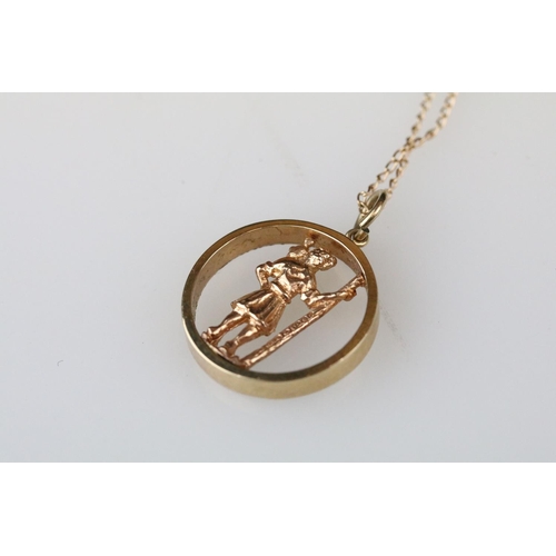 13 - 9ct gold highlander pendant necklace, the pendant diameter approx 18mm, length of chain approx 45cm