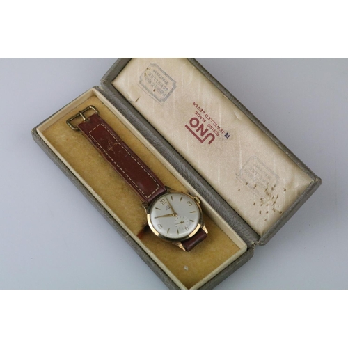 568 - Uno Gents wristwatch, yellow metal case, gilt Arabic and baton numeral markers, engraved presentatio... 