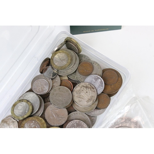 133 - A collection of mixed coins to include British pre decimal and World examples together with a quanti... 