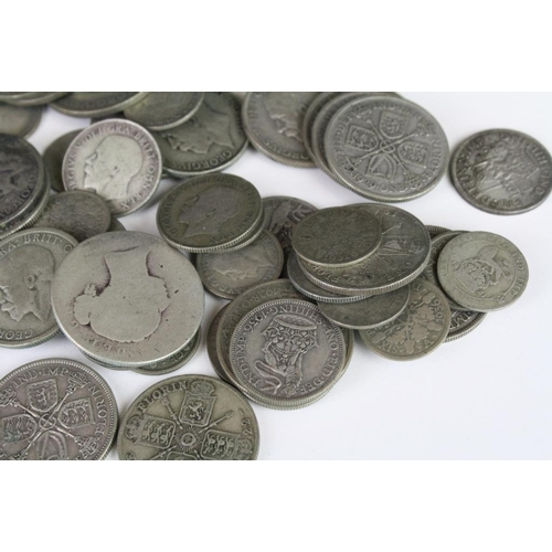 262 - A collection of British pre decimal silver coins to include Half Crowns, Florins, Shillings & Sixpen... 