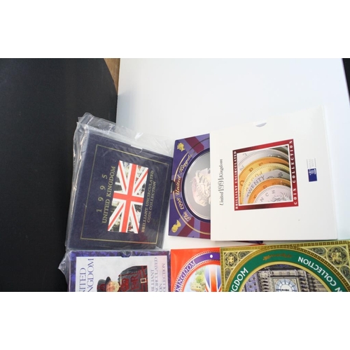 264 - A collection of United Kingdom Royal Mint uncirculated coin year sets to include 1990, 1991, 1992, 1... 