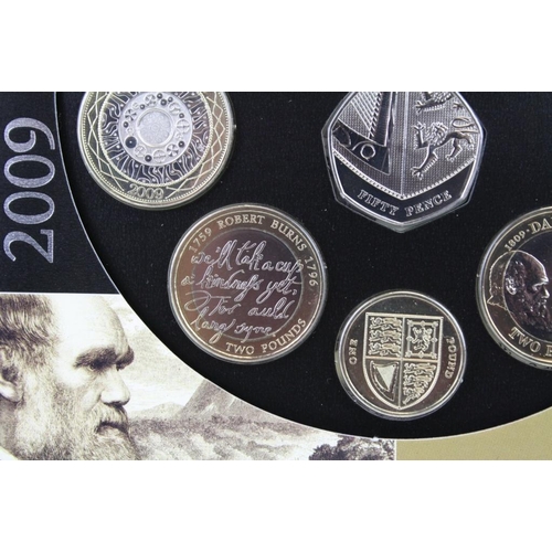 267 - A United Kingdom Royal Mint brilliant uncirculated 2009 coin year set to include the Kew Garden 50p ... 