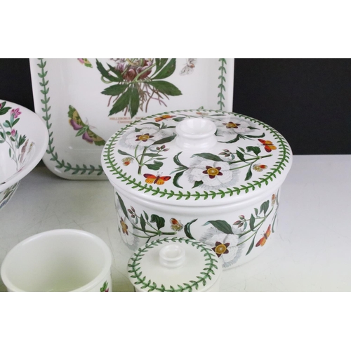 55 - Portmeirion 'The Botanic Garden' ceramics to include a fruit bowl (28cm diameter), rectangular oven ... 