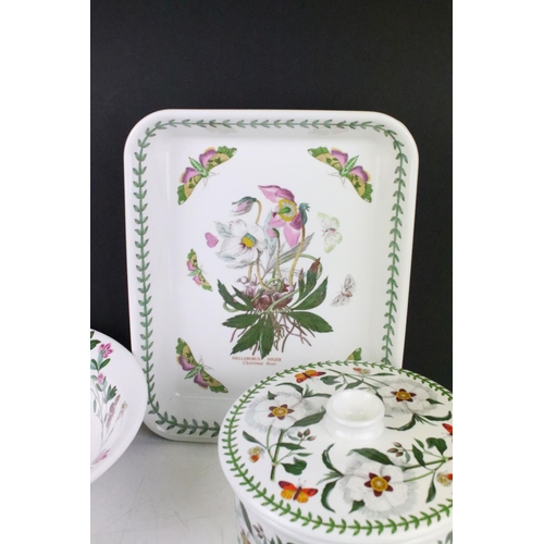 55 - Portmeirion 'The Botanic Garden' ceramics to include a fruit bowl (28cm diameter), rectangular oven ... 