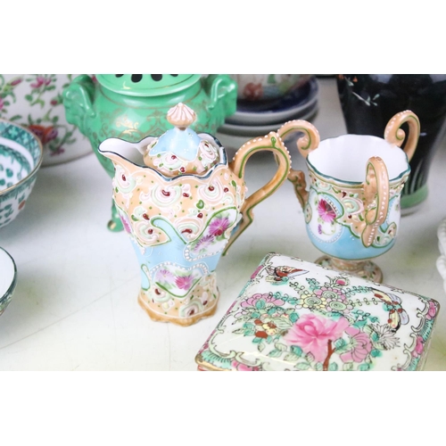 58 - Mixed ceramics, mostly Oriental examples, to include a Famille Rose teapot & cover (17cm high), Fami... 