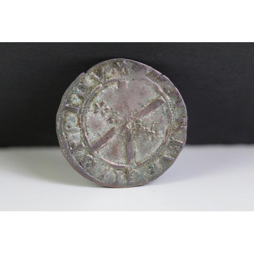 311 - A Scotland Mary Queen of Scots Hammered silver Bawbee sixpence (c.1542-1587).