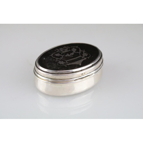 805 - German silver snuff pill box of oval form with neo classical cherubs and urns to the lid (marked wit... 