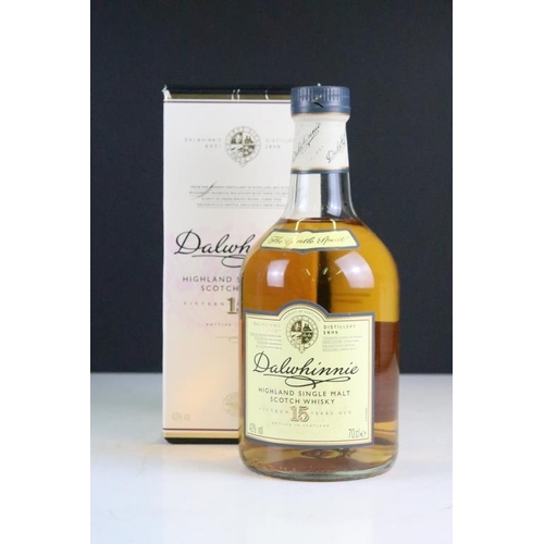 721 - Whisky - Three 70cl bottles to include Dalwhinnie 15 Years Old Highland Single Malt Scotch Whiskey, ... 