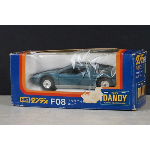 216 - A group of automobile collectables to include ephemera and two diecast models.