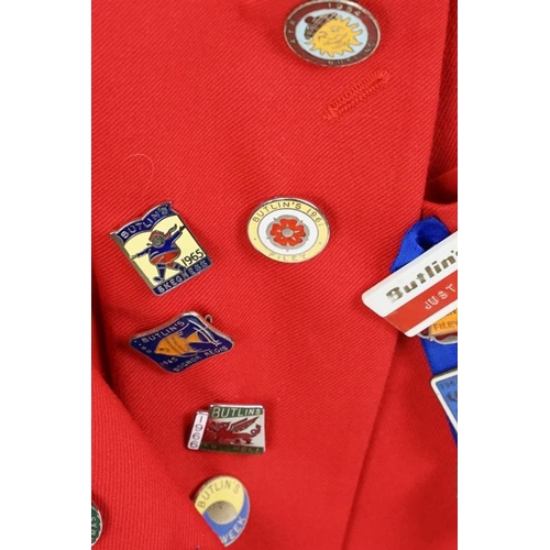 402 - Butlins red blazer jacket, size 36R, with Butlins buttons, name badge and 20 Butlins 1960's pin badg... 