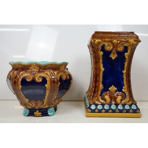 35 - Late 19th / early 20th century Wardle majolica jardiniere & stand, with relief moulded Acanthus leaf... 