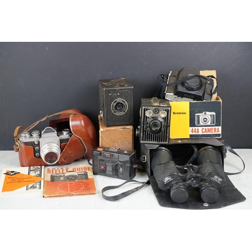 426 - Group of five cameras to include an Edixa Reflex (with 1:2.8 / 50 lens), Rex box camera, Kodak Browi... 