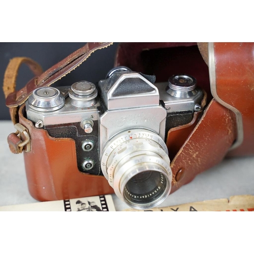 426 - Group of five cameras to include an Edixa Reflex (with 1:2.8 / 50 lens), Rex box camera, Kodak Browi... 