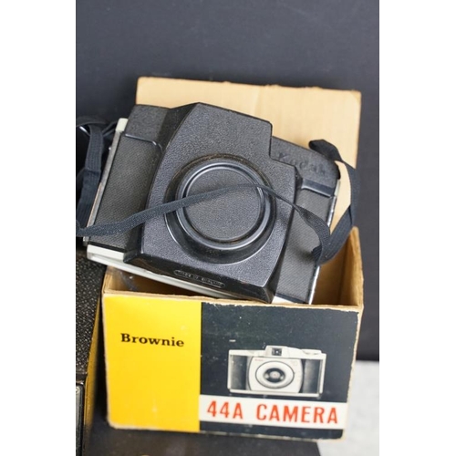 426 - Group of five cameras to include an Edixa Reflex (with 1:2.8 / 50 lens), Rex box camera, Kodak Browi... 