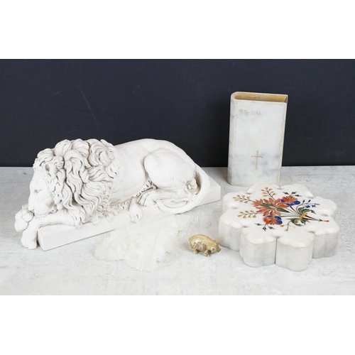 428 - After Antonia Canova (1757-1822) - A reconstituted stone washed figure of a lion (32cm long), togeth... 