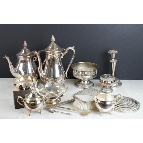 433 - Mixed silver plate to include a Viners four-piece tea set, candlestick, rose bowl, etc, plus a cased... 