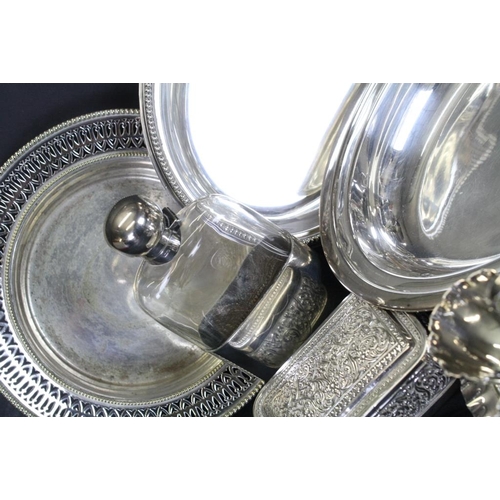 421 - Collection of 20th Century silver plate to include spirit kettle, boiled egg stand, lidded tureen wi... 