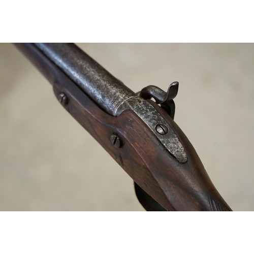 233 - Percussion cap muzzle loading rifle with long barrel and brass fittings, engraved with GR cypher