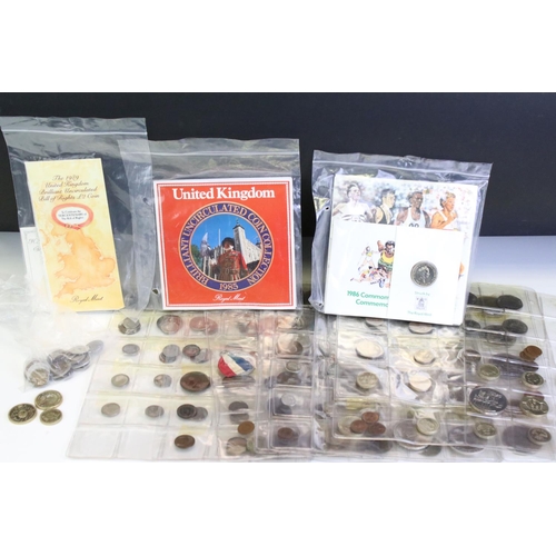 308 - A collection of mainly British pre decimal and decimal coins from King George V to Queen Elizabeth I... 