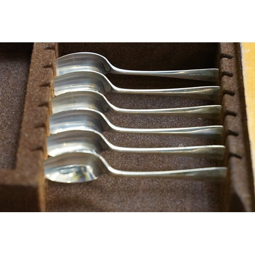 814 - Extensive 108 piece silver hallmarked cutlery canteen by Harrison Brothers & Howson. Hallmarked Shef... 