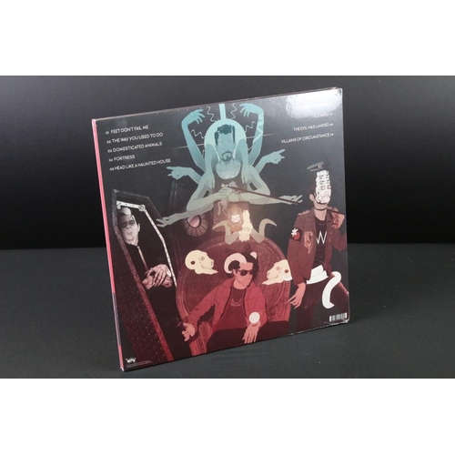 45 - Vinyl - 2 Queens Of The Stone Age LPs to include Songs For The Deaf (Ipecac Recordings IPC-41) origi... 