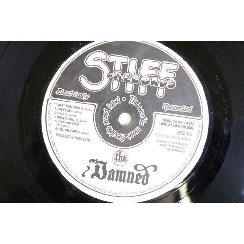 120 - Vinyl - The Damned - Damned Damned Damned original UK first pressing with fully laminated sleeve Vg+... 