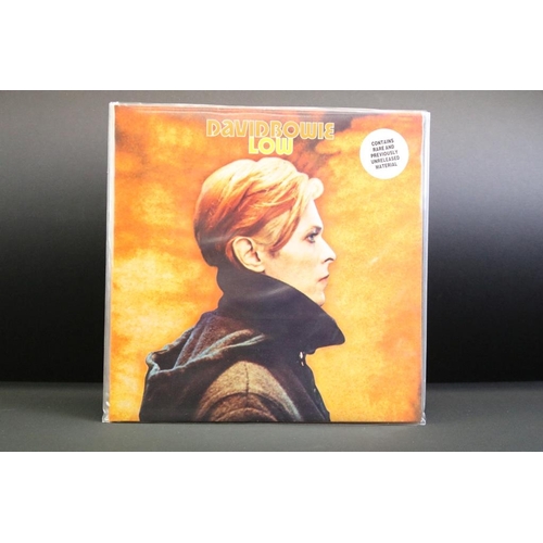 187 - Vinyl - 5 David Bowie 1991 issue albums to include: Heroes (EMD 1025), Low (EMD 1027), Station To St... 