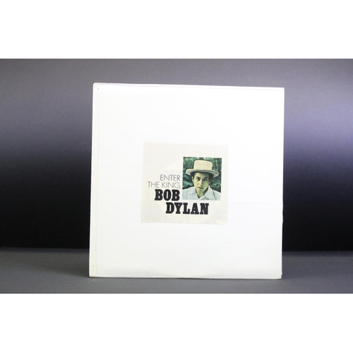 500 - Vinyl - 7 Bob Dylan / as Great White Wonder (GWW) original 1970’s Private Pressing albums to include... 