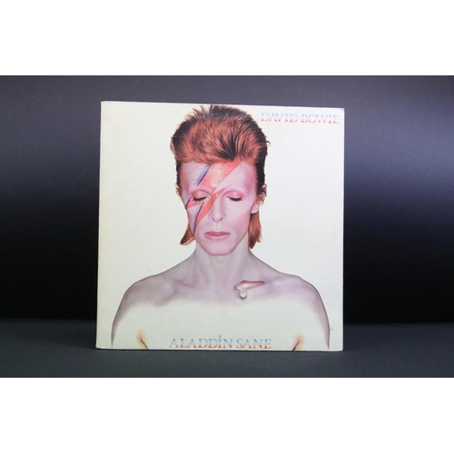 178 - Vinyl - 4 David Bowie UK pressing LPs to include Space Oddity (with poster and printed inner), The M... 