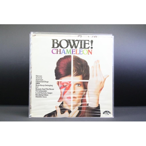 190 - Vinyl - 10 David Bowie foreign pressing albums to include: Pinups (original French issue + insert RS... 