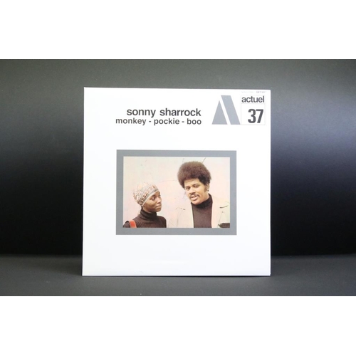 488 - Vinyl - 4 re-issue limited edition albums on Get Back Records to include: Musica Elettronica Viva – ... 