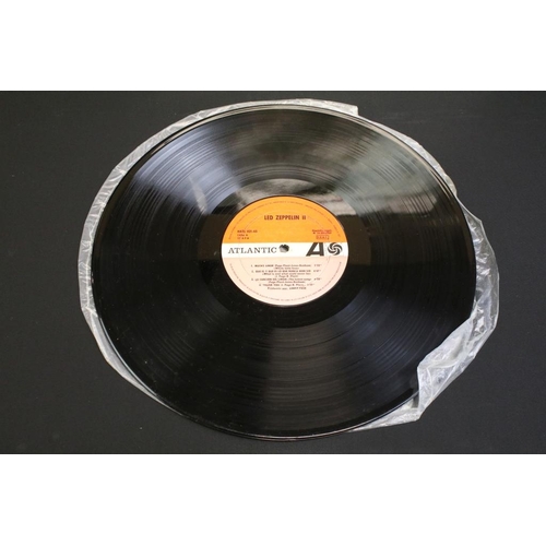 156 - Vinyl - 3 Led Zeppelin LPs to include II (original Spanish pressing on Hispa Vox HAT 421/43) fully l... 