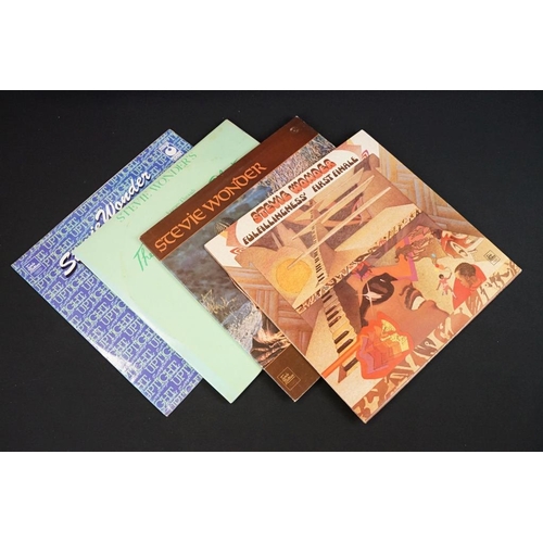 223 - Vinyl - 9 LPs to include 8 from Stevie Wonder - Innervisions, Fulfillingness First Finale, Talking B... 