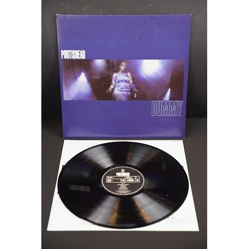 407 - Vinyl - Bristol Sound, one album and two 12 singles to include: Portishead - Dummy (original UK 1994... 