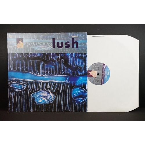 411 - Vinyl - 2 original albums and two 12” by Lush on 4AD Records to include: Spooky (UK 1992, CAD 2002),... 