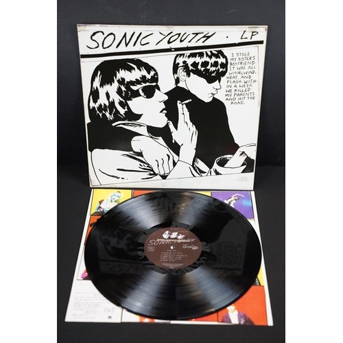 415 - Vinyl - 3 original pressing albums and two 10” by Sonic Youth to include: Dirty (UK / EU 1992, doubl... 