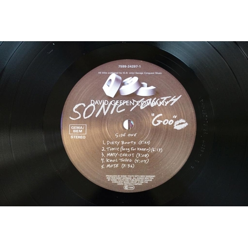 415 - Vinyl - 3 original pressing albums and two 10” by Sonic Youth to include: Dirty (UK / EU 1992, doubl... 