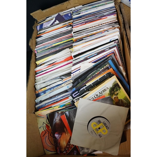 326 - Vinyl - Collection of over 400 7