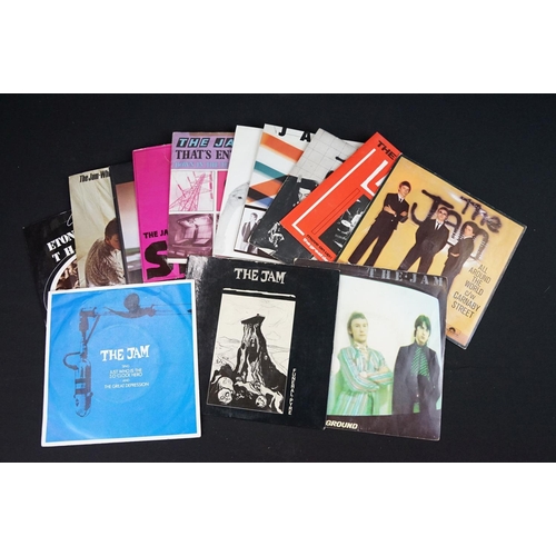 516 - Vinyl - 36 The Jam / Paul Weller and related 7” singles and 2 fan club flexi discs spanning their ca... 