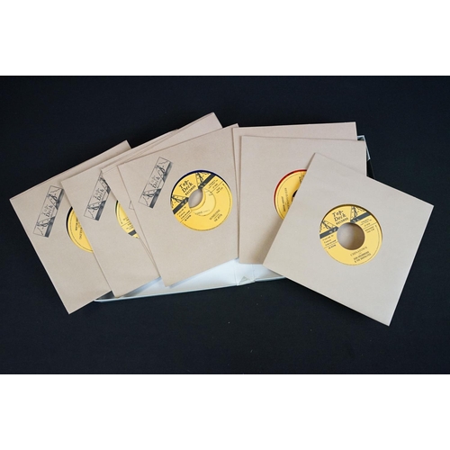 528 - Vinyl - 3 Limited Edition 7” singles Box Sets to include: Funk 45’s (10 singles Box Set, Warner Stra... 