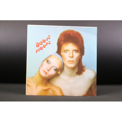 637 - Vinyl - 8 David Bowie LPs to include Diamond Dogs (with Fanclub insert), Space Oddity, Hunk Dory (wi... 