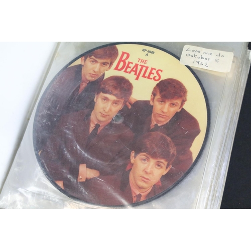 674 - Vinyl - The Beatles complete ltd edition picture disc series (22 discs), with inserts.  Ex overall