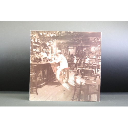 262 - Vinyl - 8 Led Zeppelin LPs to include Houses Of The Holy, IV, Coda, In Through The Out Door (sleeve ... 