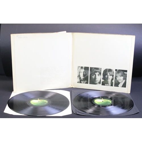 624 - Vinyl - The Beatles White Album (PMC 7067/8) No. 0249004, top loader, mono, no photographs, poster (... 