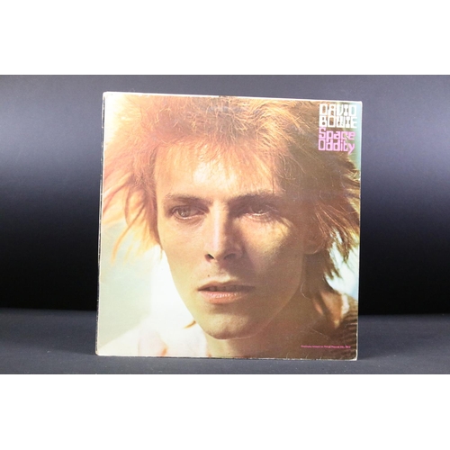 637 - Vinyl - 8 David Bowie LPs to include Diamond Dogs (with Fanclub insert), Space Oddity, Hunk Dory (wi... 