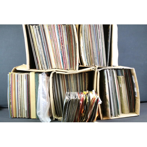 331 - Vinyl - Large Collection LP's & 45's to include compilations, Jose Felicano, Jack Jones, etc, condit... 