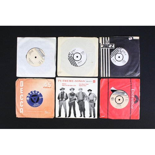 677 - Vinyl - Approx 400 1950s and 1960s 7